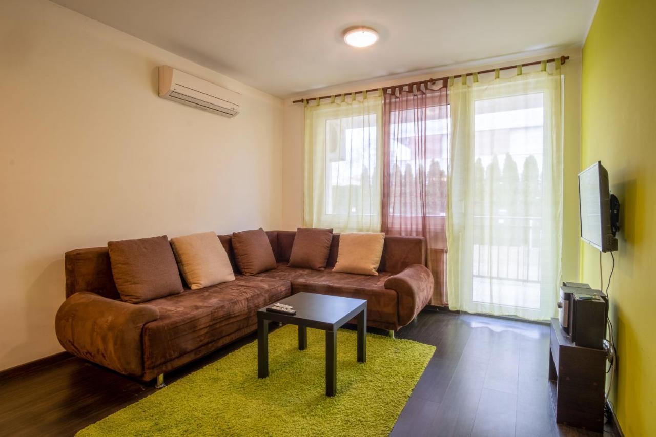 Myflat Siofok Beach Apartment المظهر الخارجي الصورة